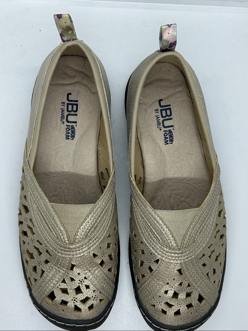JBU Jambu Womens 8 W Pecan Champagne Gold Laser Cut Floral Slip On Flats